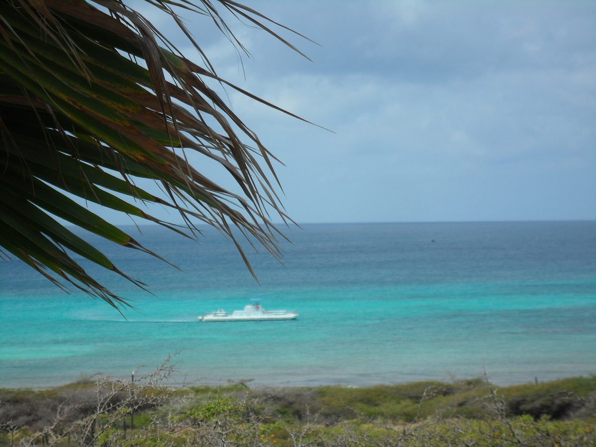 Atlantis tourist submarine cruising Arashi Bay, used for underwater excursions in Aruba