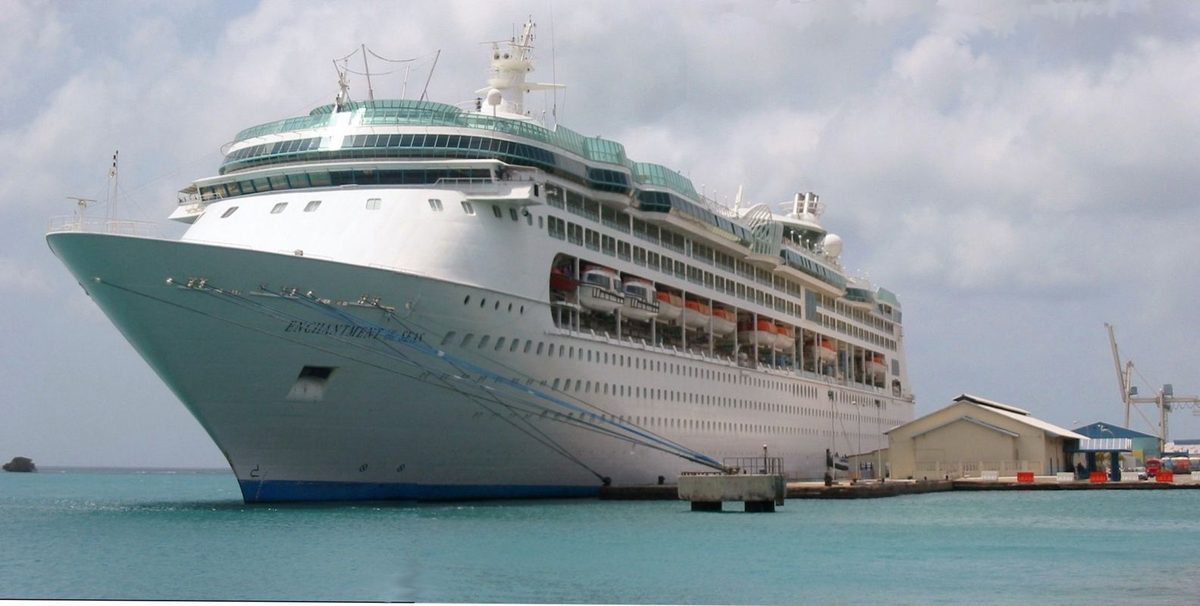 Cruise ship docked at Oranjestad, Aruba, near where submarine tours depart